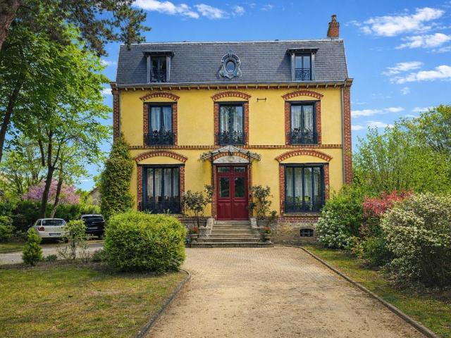 Maison 7 pièces 175 m²