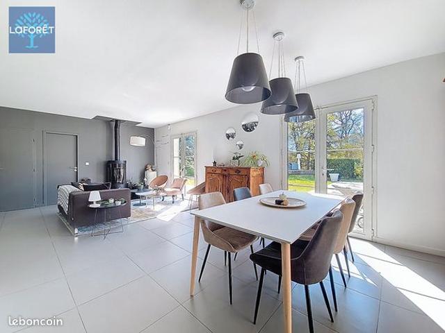 Maison 7 pièces 176 m²