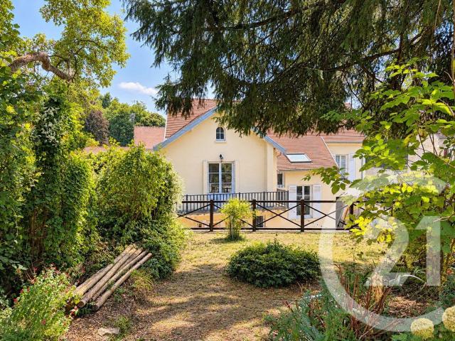 Maison 7 pièces 176 m²