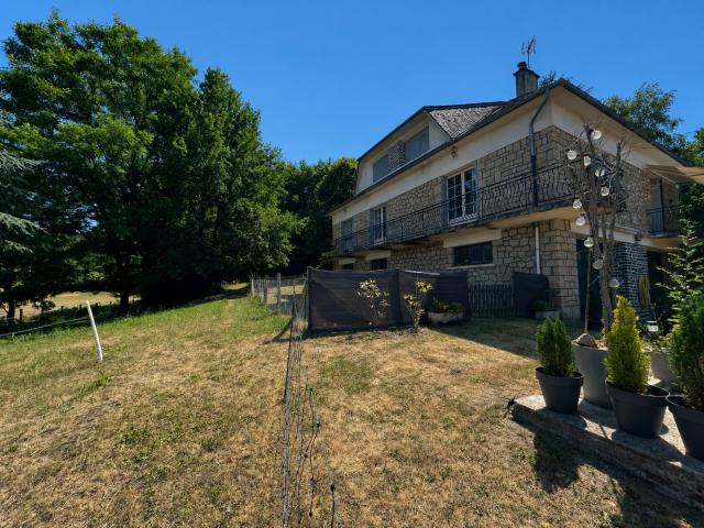 Maison 7 pièces 176 m²