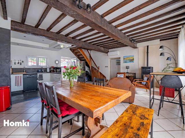 Maison 7 pièces 176 m²