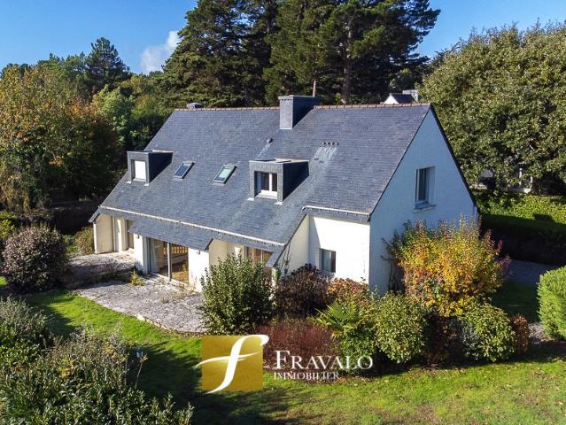 Maison 7 pièces 176 m²