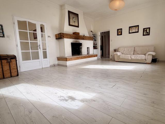 Maison 7 pièces 176 m²