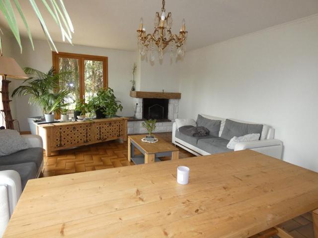 Maison 7 pièces 177 m²