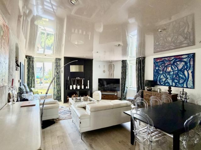 Maison 7 pièces 177 m²