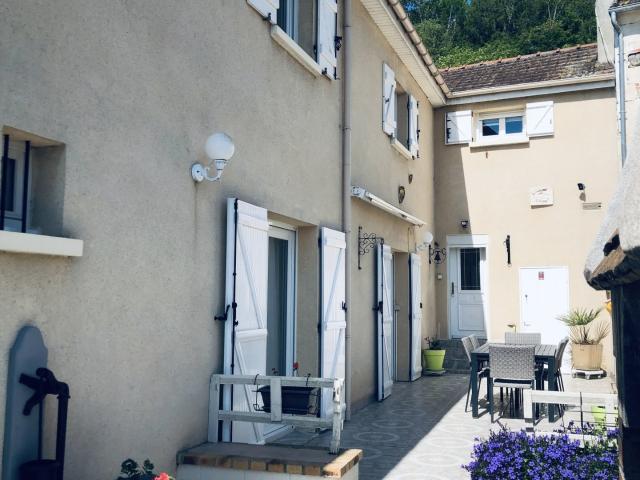 Maison 7 pièces 177 m²
