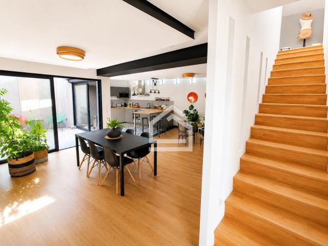 Maison 7 pièces 177 m²