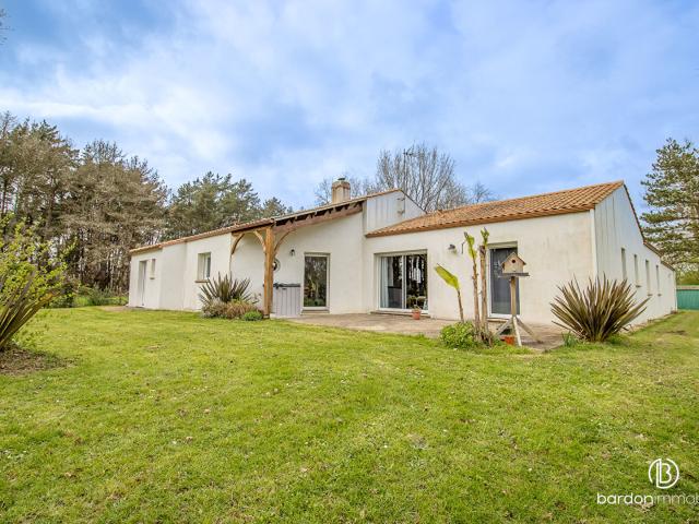 Maison 7 pièces 177 m²