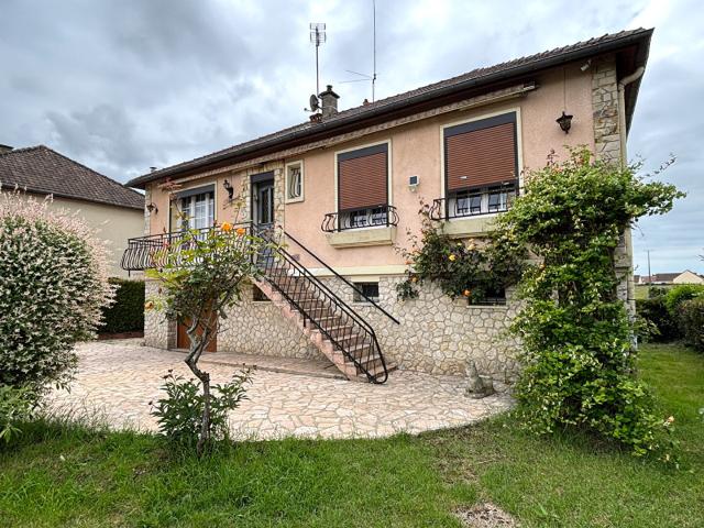 Maison 7 pièces 181 m²