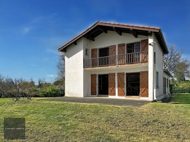 Maison 7 pièces 177 m²