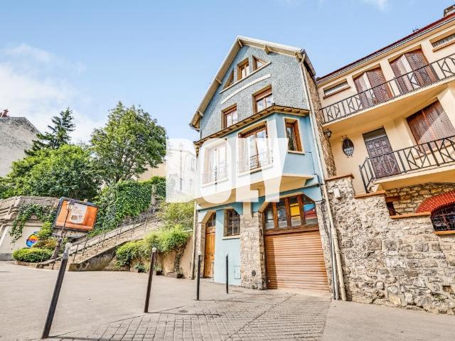 Maison 7 pièces 177 m²
