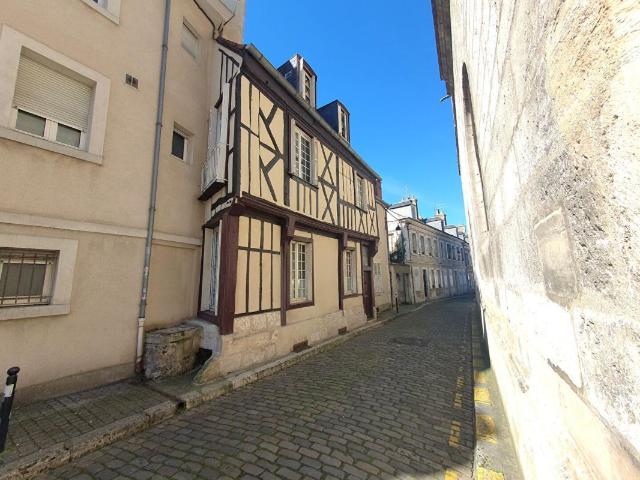 Maison 7 pièces 177 m²