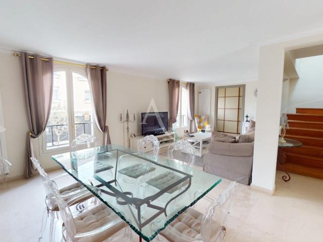 Maison 7 pièces 178 m²
