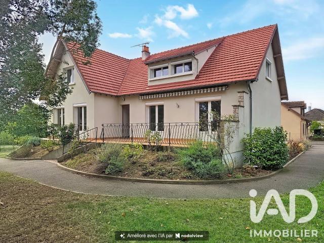 Maison 7 pièces 197 m²