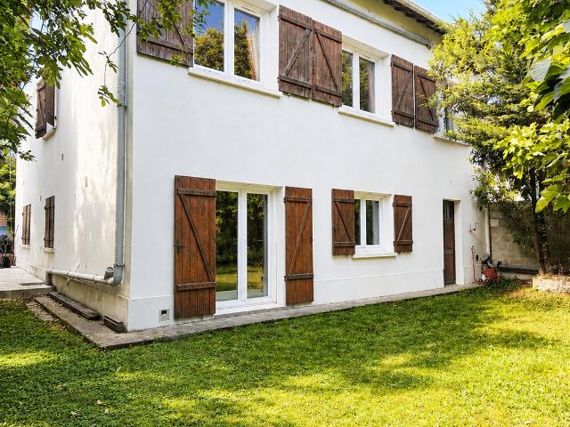 Maison 7 pièces 178 m²