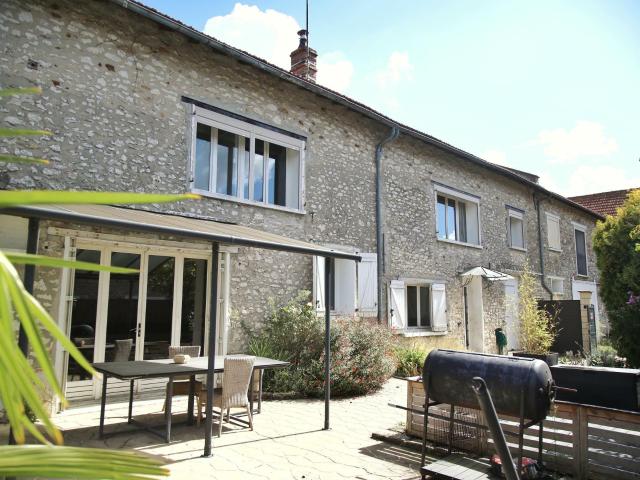 Maison 7 pièces 179 m²