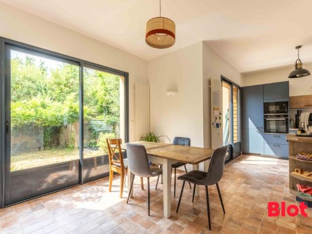 Maison 7 pièces 170 m²