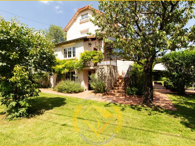 Maison 7 pièces 170 m²