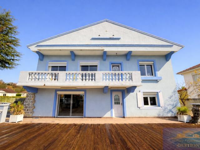 Maison 7 pièces 170 m²