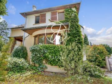 Maison 7 pièces 170 m²