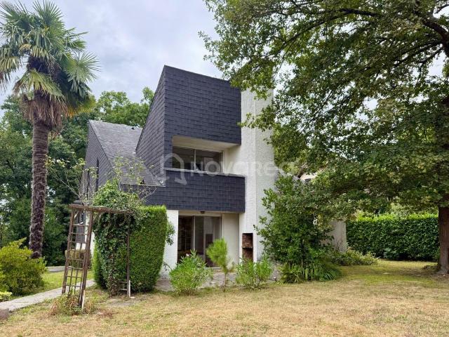 Maison 7 pièces 170 m²
