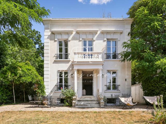 Maison 7 pièces 170 m²