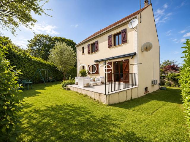 Maison 7 pièces 180 m²