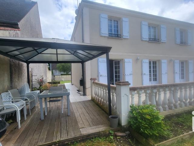 Maison 7 pièces 170 m²