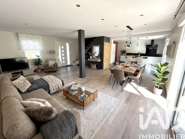 Maison 7 pièces 170 m²