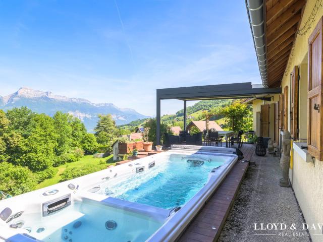 Maison 7 pièces 145 m²