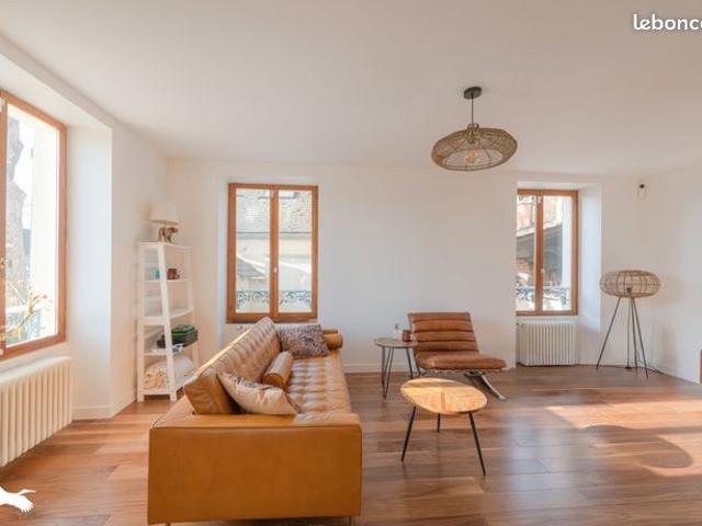 Maison 7 pièces 170 m²