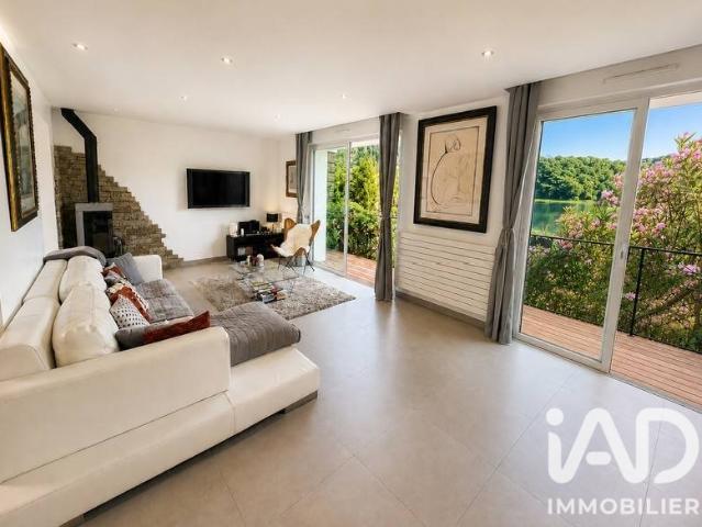 Maison 7 pièces 171 m²