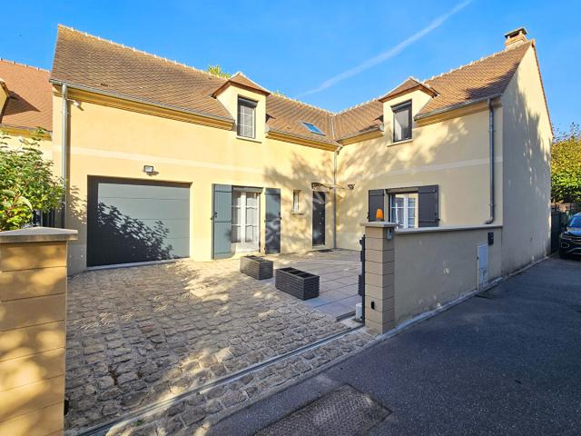 Maison 7 pièces 171 m²