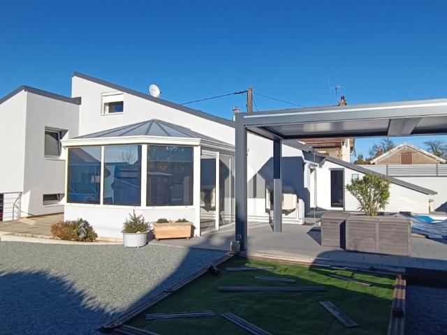 Maison 7 pièces 171 m²
