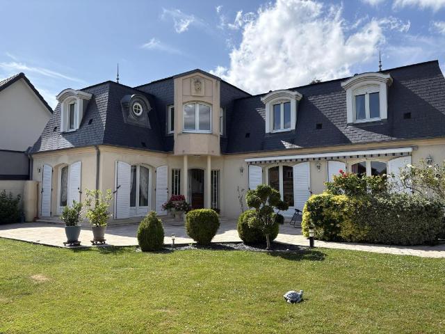 Maison 7 pièces 171 m²