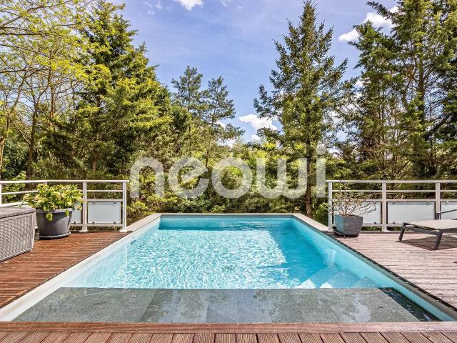 Maison 7 pièces 171 m²