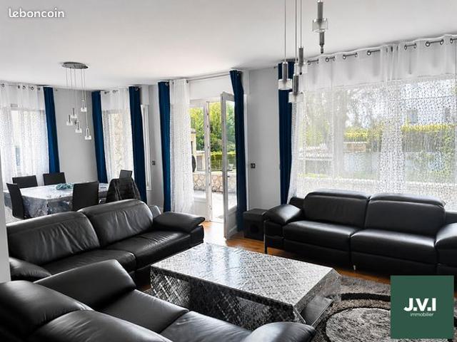Maison 7 pièces 172 m²