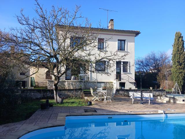 Maison 7 pièces 172 m²