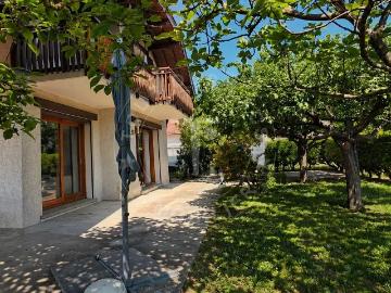 Maison 7 pièces 174 m²