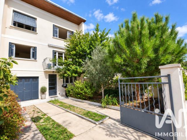 Maison 7 pièces 184 m²