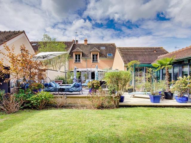 Maison 7 pièces 184 m²