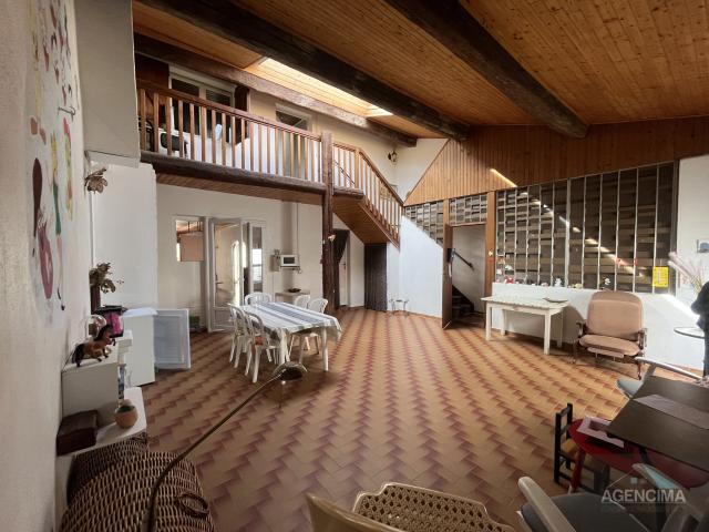 Maison 7 pièces 184 m²