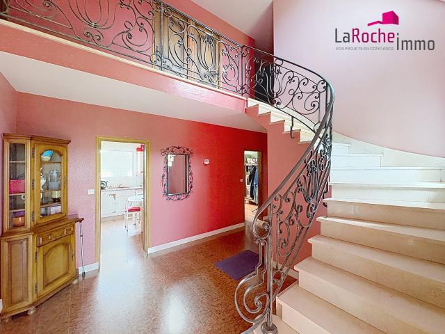 Maison 7 pièces 184 m²