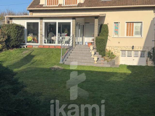 Maison 7 pièces 184 m²