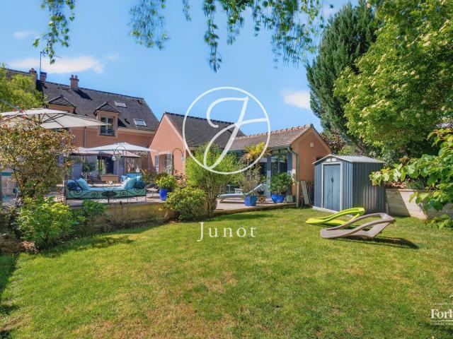 Maison 7 pièces 184 m²