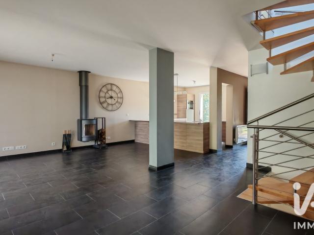 Maison 7 pièces 184 m²