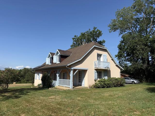Maison 7 pièces 185 m²