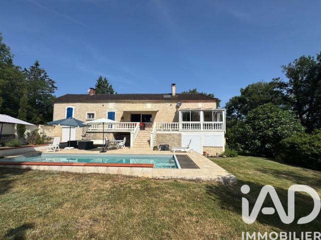 Maison 7 pièces 185 m²