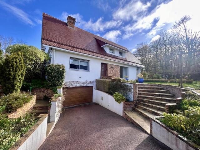 Maison 7 pièces 185 m²