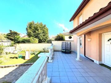 Maison 7 pièces 185 m²